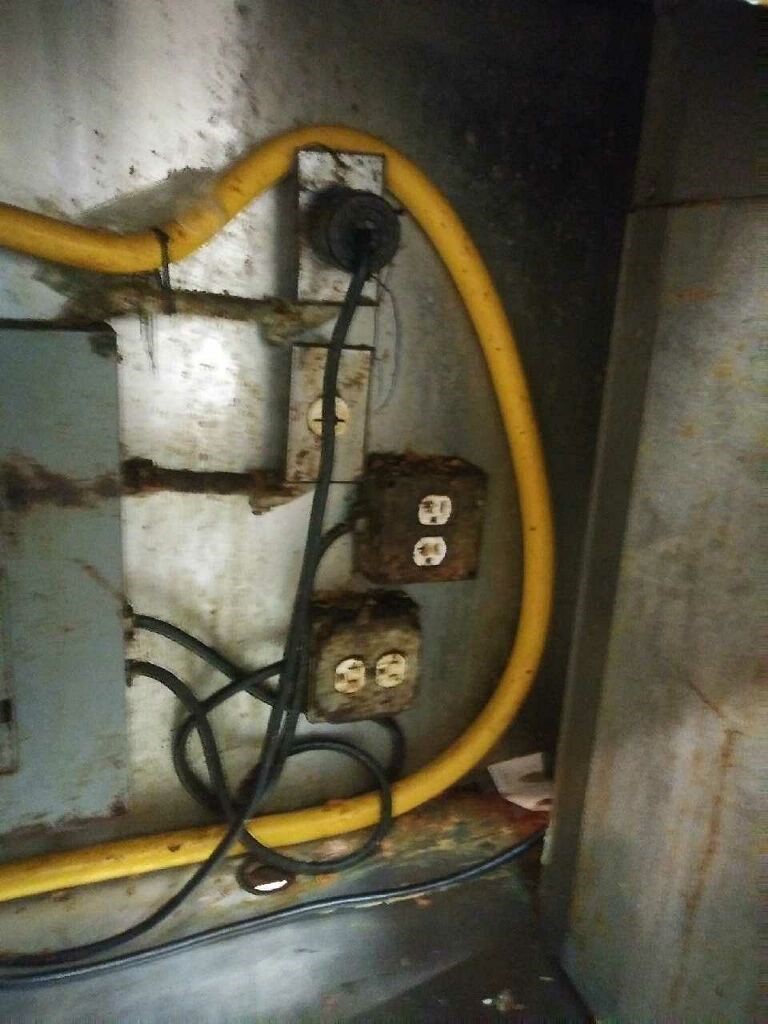 Simon Electric LLC of Palm Beach County, FL