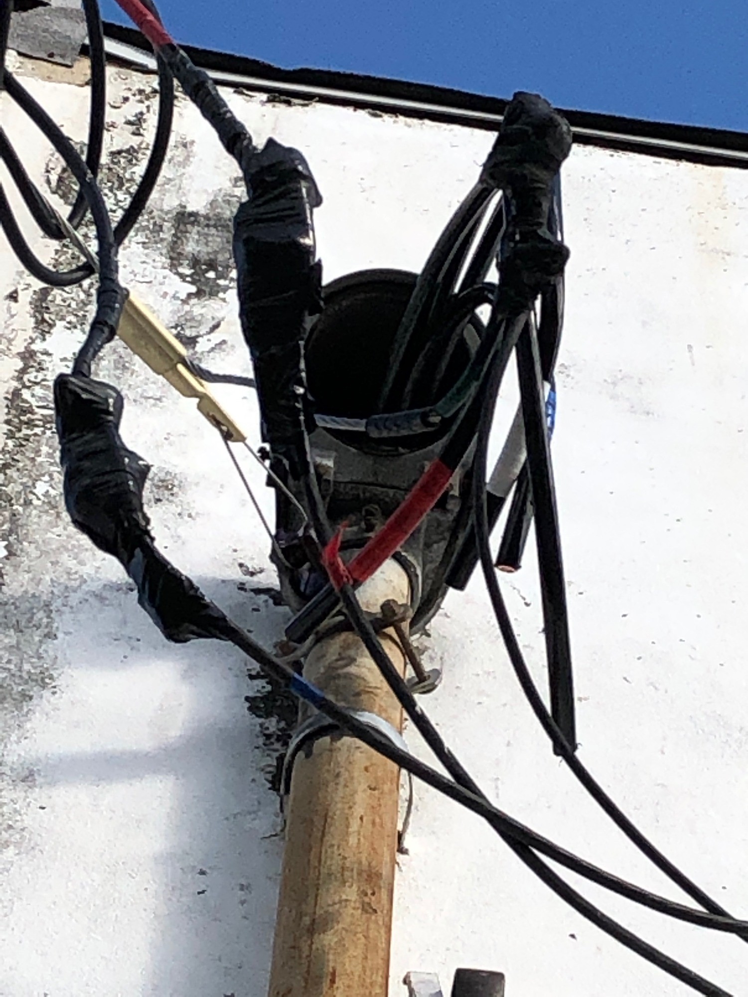 Simon Electric LLC of Palm Beach County, FL