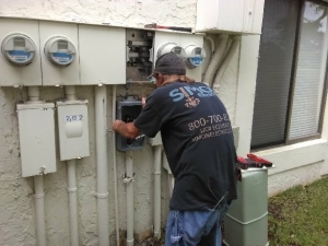Simon Electric LLC of Palm Beach County, FL