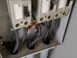 Simon Electric LLC of Palm Beach County, FL